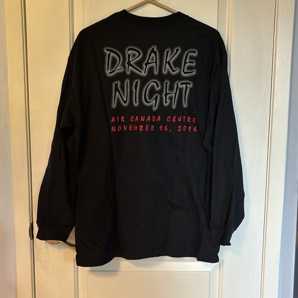 Drake Night x Toronto Raptors Limited Edition Long Sleeve - Picture 6 of 7